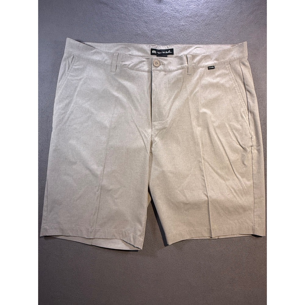TravisMathew Beck Golf Shorts Mens 42 Khaki Tan Micro Check Stretch Performance